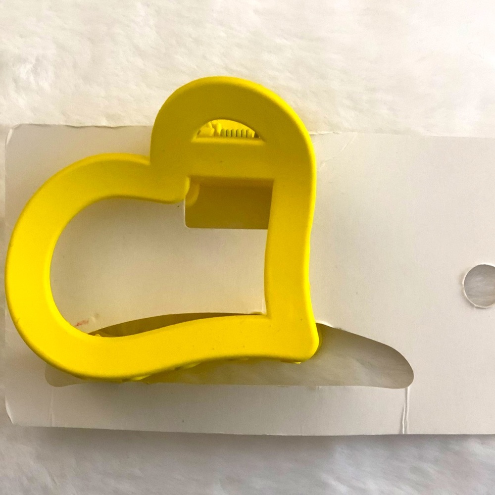 Heart shaped hair clip